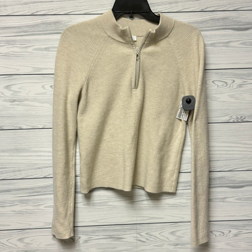 Vist Large View of Product Image Which is Used Lululemon Athletica Active Long Sleeve S-4/6