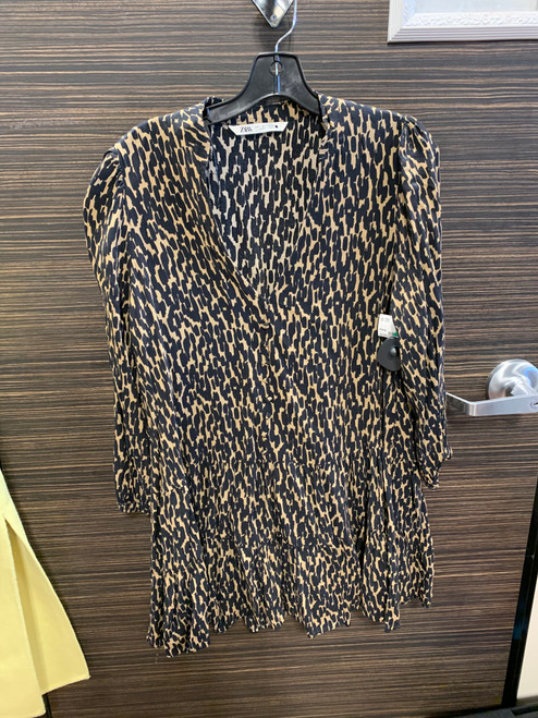 Vist Large View of Product Image Which is Used Zara Short Dress B L-12/14