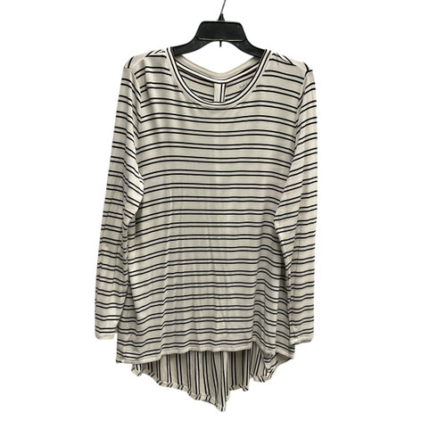 Vist Large View of Product Image Which is Used Soft Surroundings Long Sleeve Top L-12/14