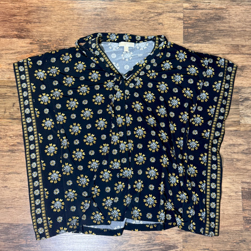 Vist Large View of Product Image Which is Used Michael Michael Kors Short Sleeve Top XL-16