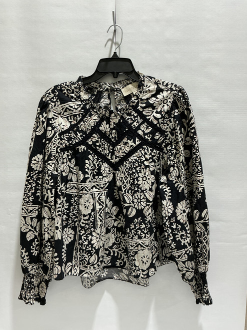 Vist Large View of Product Image Which is Used Love the Label Long Sleeve Top M-8/10