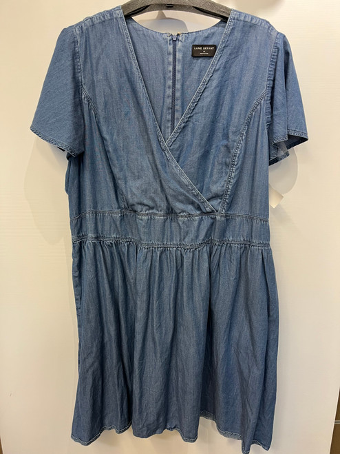 Vist Large View of Product Image Which is Used Lane Bryant Short Dress F 4X-24