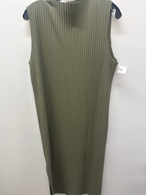 Vist Large View of Product Image Which is Used Green Babaton Long Dress B M-8/10