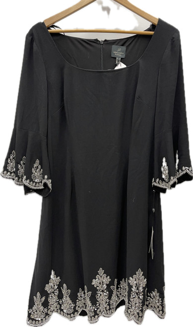 Vist Large View of Product Image Which is Used Adrianna Papell Long Dress B L-12/14