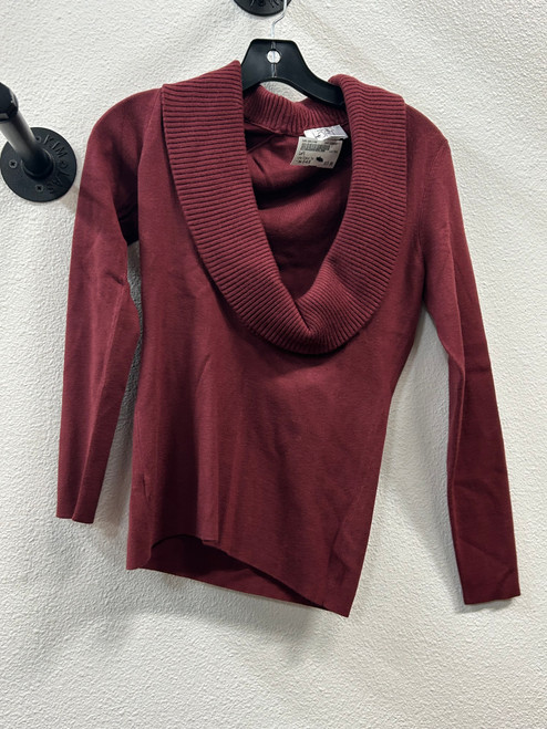 Vist Large View of Product Image Which is Used Loft Long Sleeve Top S-4/6