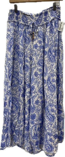 Vist Large View of Product Image Which is Used T Tahari Casual Pant 16-33