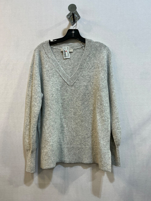 Vist Large View of Product Image Which is Used Loft Lightweight Sweater M-8/10