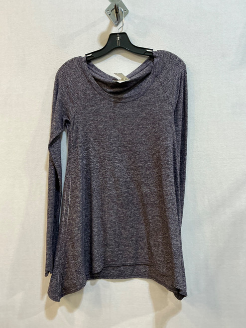 Vist Large View of Product Image Which is Used Lululemon Athletica Active Long Sleeve L-12/14