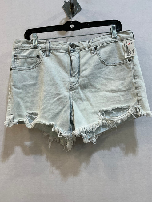 Vist Large View of Product Image Which is Used Free People Shorts 6-28