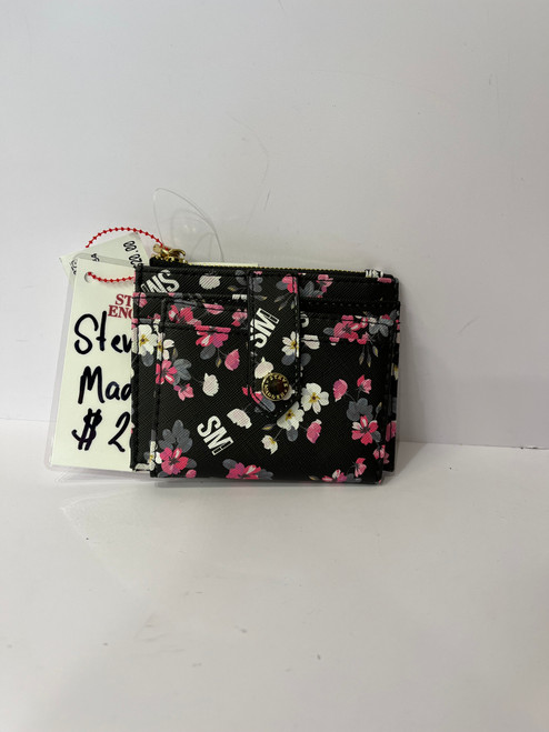Vist Large View of Product Image Which is Used Steve Madden Wallet