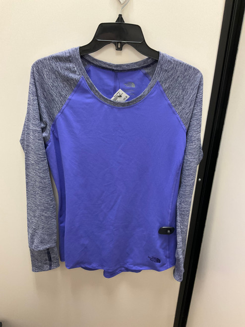 Vist Large View of Product Image Which is Used The North Face Active Long Sleeve M-8/10