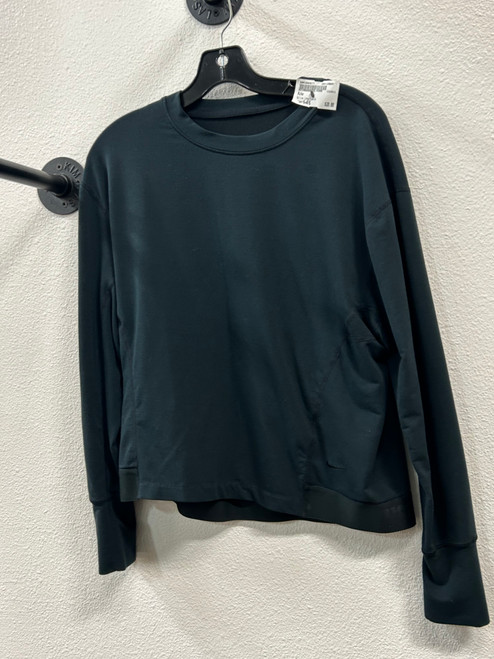 Vist Large View of Product Image Which is Used Nike Active Long Sleeve S-4/6