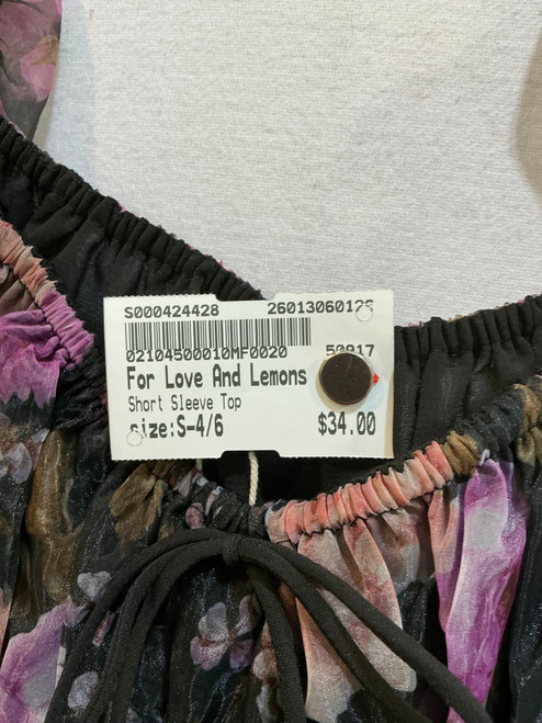 Vist Large View of Product Image Which is Used For Love And Lemons Short Sleeve Top S-4/6
