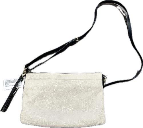 Vist Large View of Product Image Which is Used Fossil Small Handbag