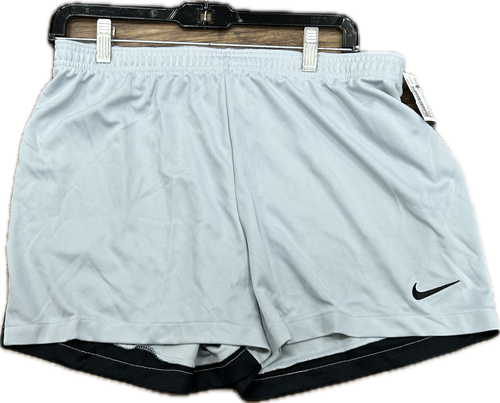 Vist Large View of Product Image Which is Used Nike Active Shorts L 12-14/31-32