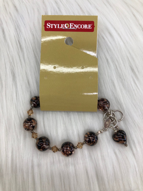 Vist Large View of Product Image Which is Used Unbranded Bracelet