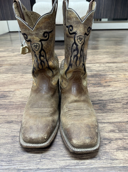 Vist Large View of Product Image Which is Used Ariat Mens Boots 12