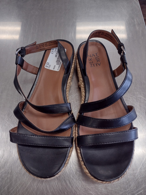 Vist Large View of Product Image Which is Used Naturalizer Sandals 9.5