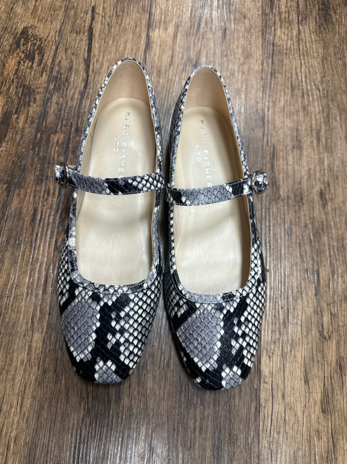 Vist Large View of Product Image Which is Used Marc Fisher Flats 7