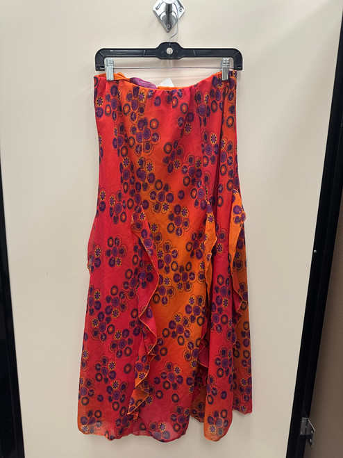 Vist Large View of Product Image Which is Used Unbranded Long Skirt 2X 20/35