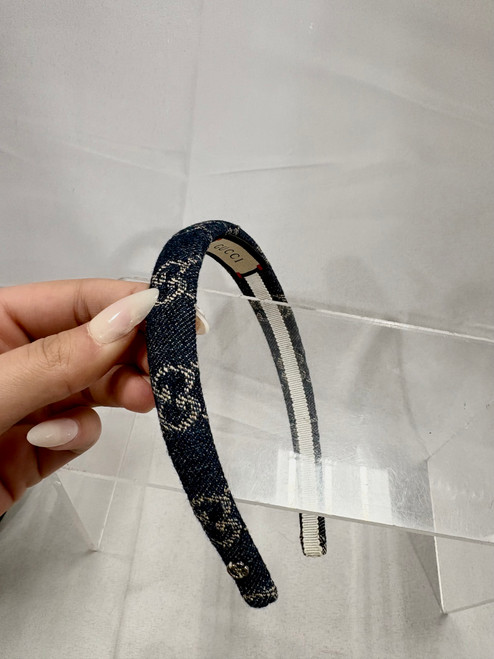 Vist Large View of Product Image Which is Used Gucci headband