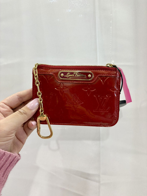 Vist Large View of Product Image Which is Used Louis Vuitton Wallet