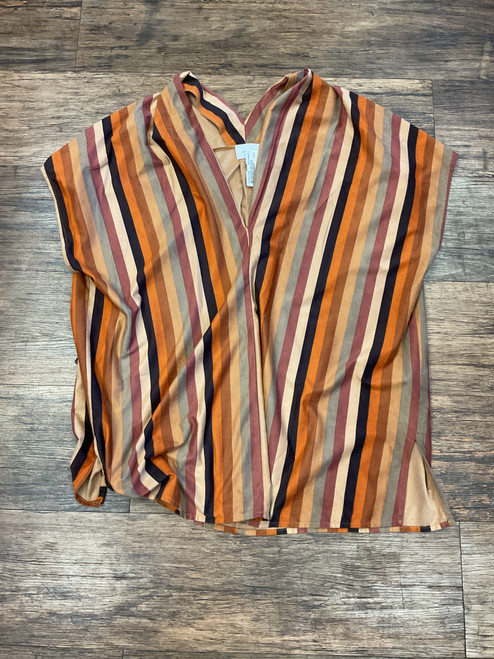 Vist Large View of Product Image Which is Adrienne Used Unbranded Short Sleeve Top M-8/10