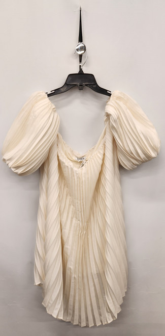 Vist Large View of Product Image Which is Used Express Short Dress F L-12/14