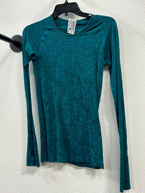 Vist Large View of Product Image Which is Used Lululemon Athletica Active Long Sleeve M-8/10