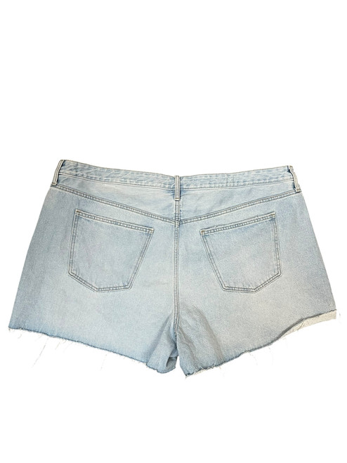 Vist Large View of Product Image Which is Used Universal Threads Shorts 22-36