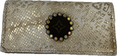 Vist Large View of Product Image Which is Repurposed Wallet