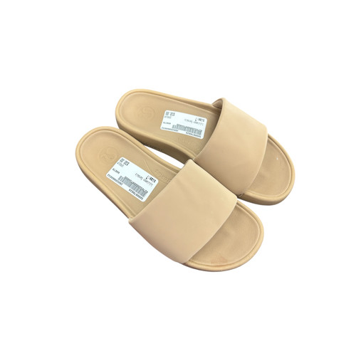 Vist Large View of Product Image Which is Used Lululemon Sandals 7