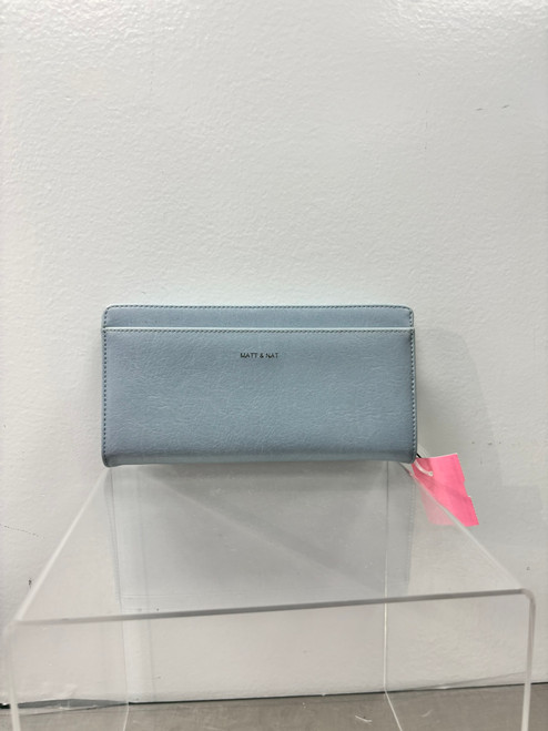Vist Large View of Product Image Which is Used Matt & Nat Wallet