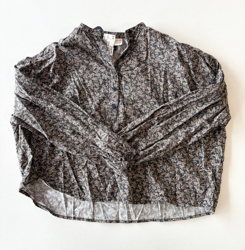 Vist Large View of Product Image Which is Used Universal Threads Long Sleeve Top XS-0/2