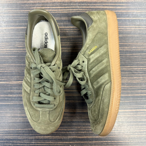 Vist Large View of Product Image Which is Used Adidas Casual Shoes 7.5