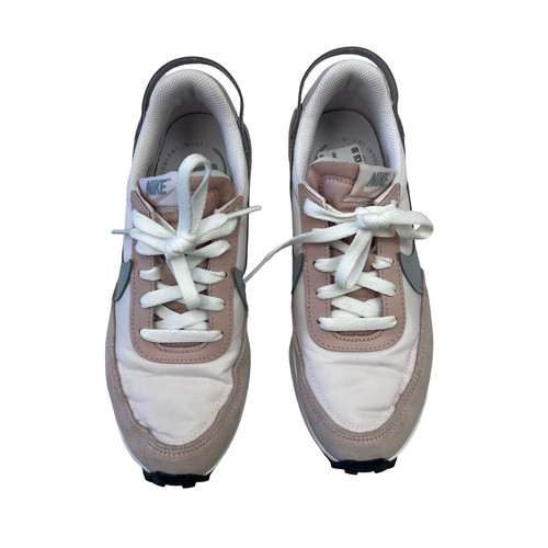 Vist Large View of Product Image Which is Used Nike Performance Shoes 6.5