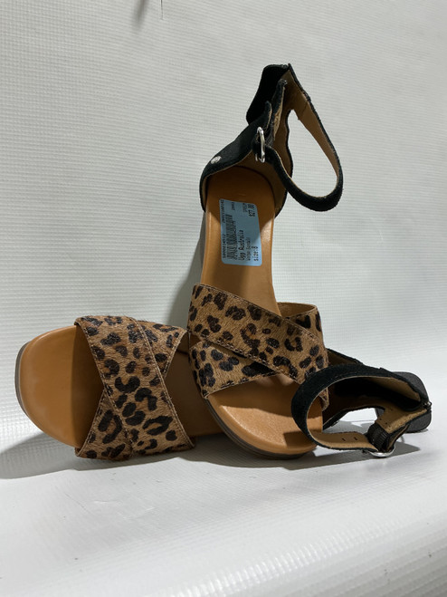 Vist Large View of Product Image Which is Used Ugg Australia Wedge Sandals 8