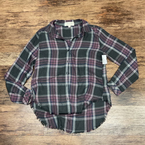 Vist Large View of Product Image Which is Used Cloth & Stone Long Sleeve Top M-8/10