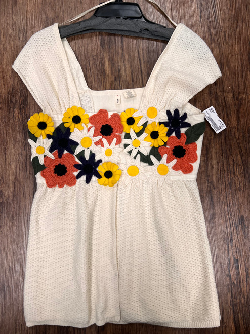 Vist Large View of Product Image Which is Used Moth Tank Top S-4/6