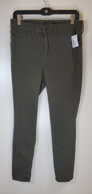 Vist Large View of Product Image Which is Used Banana Republic Casual Pant 8-29