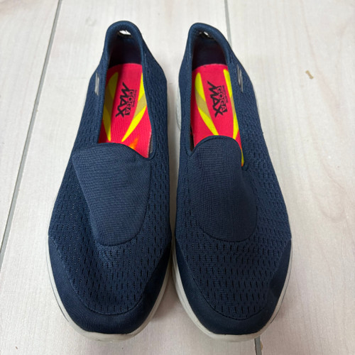 Vist Large View of Product Image Which is Used Skechers Casual Shoes 7