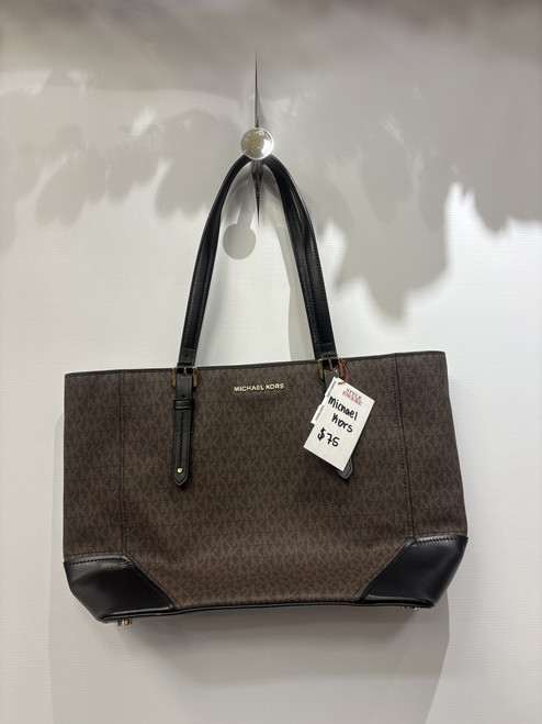 Vist Large View of Product Image Which is Used Michael Michael Kors Large Leather Handbag