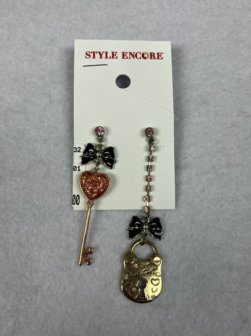 Vist Large View of Product Image Which is Used Betsey Johnson Earrings