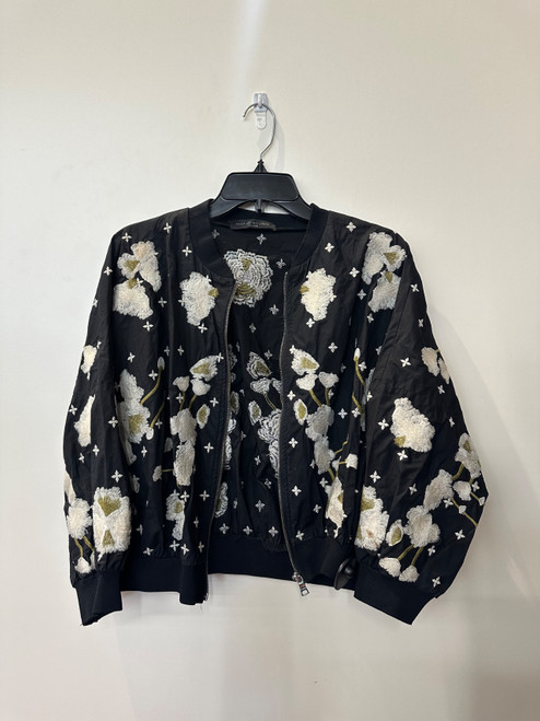 Vist Large View of Product Image Which is Used Unbranded Short Light Jacket M-8/10