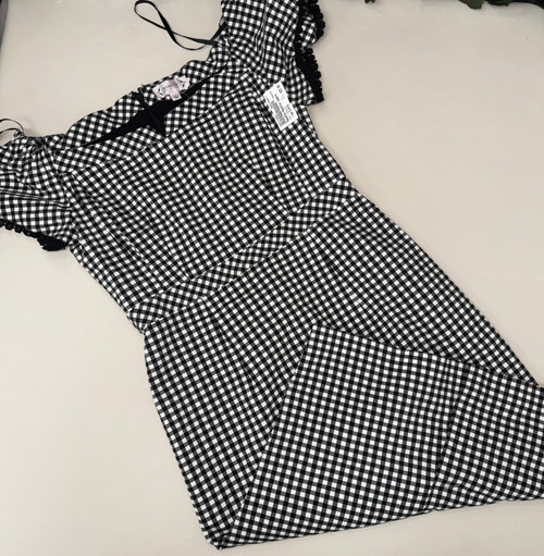 Vist Large View of Product Image Which is Used Nanette Nanette Lepore Short Dress B S-4/6