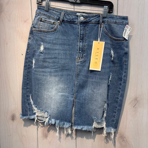Vist Large View of Product Image Which is Used Unbranded Short Skirt 16-33