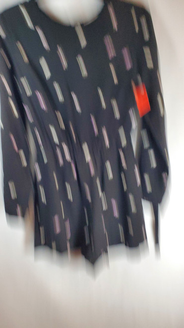 Vist Large View of Product Image Which is Used Unbranded Romper S-4/6