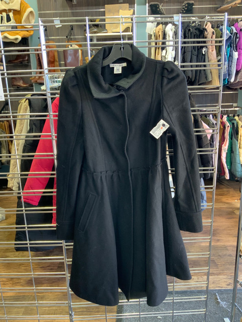 Vist Large View of Product Image Which is Used Alice + Olivia Short Light Jacket XS-0/2