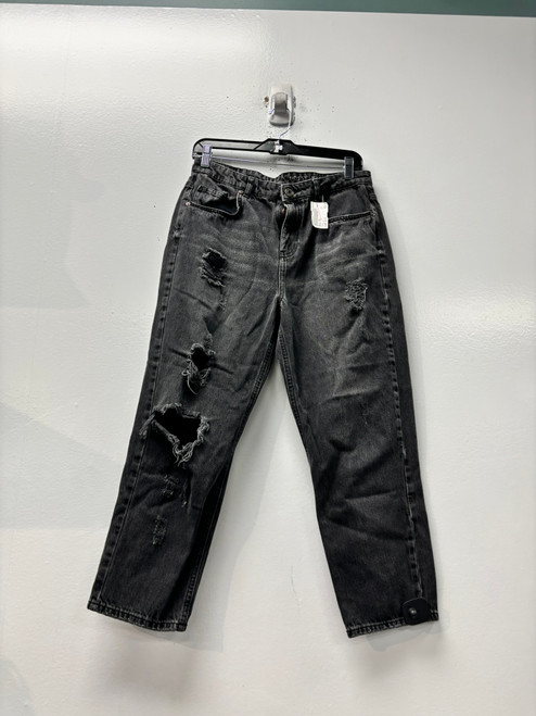 Vist Large View of Product Image Which is Used Noisy May Denim 12-31