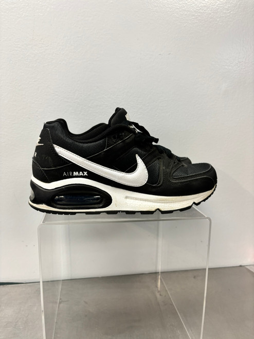 Vist Large View of Product Image Which is Used Nike Casual Shoes 5.5
